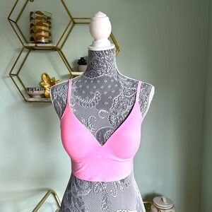 VS Pink Loungin’ Longline Push-Up Bra - Pink EUC
